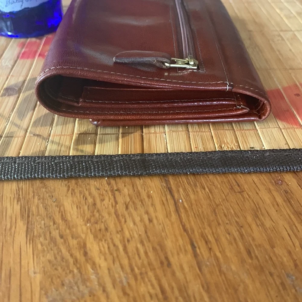 Brahmin Trifold Leather Wallet - Picture 2 of 6